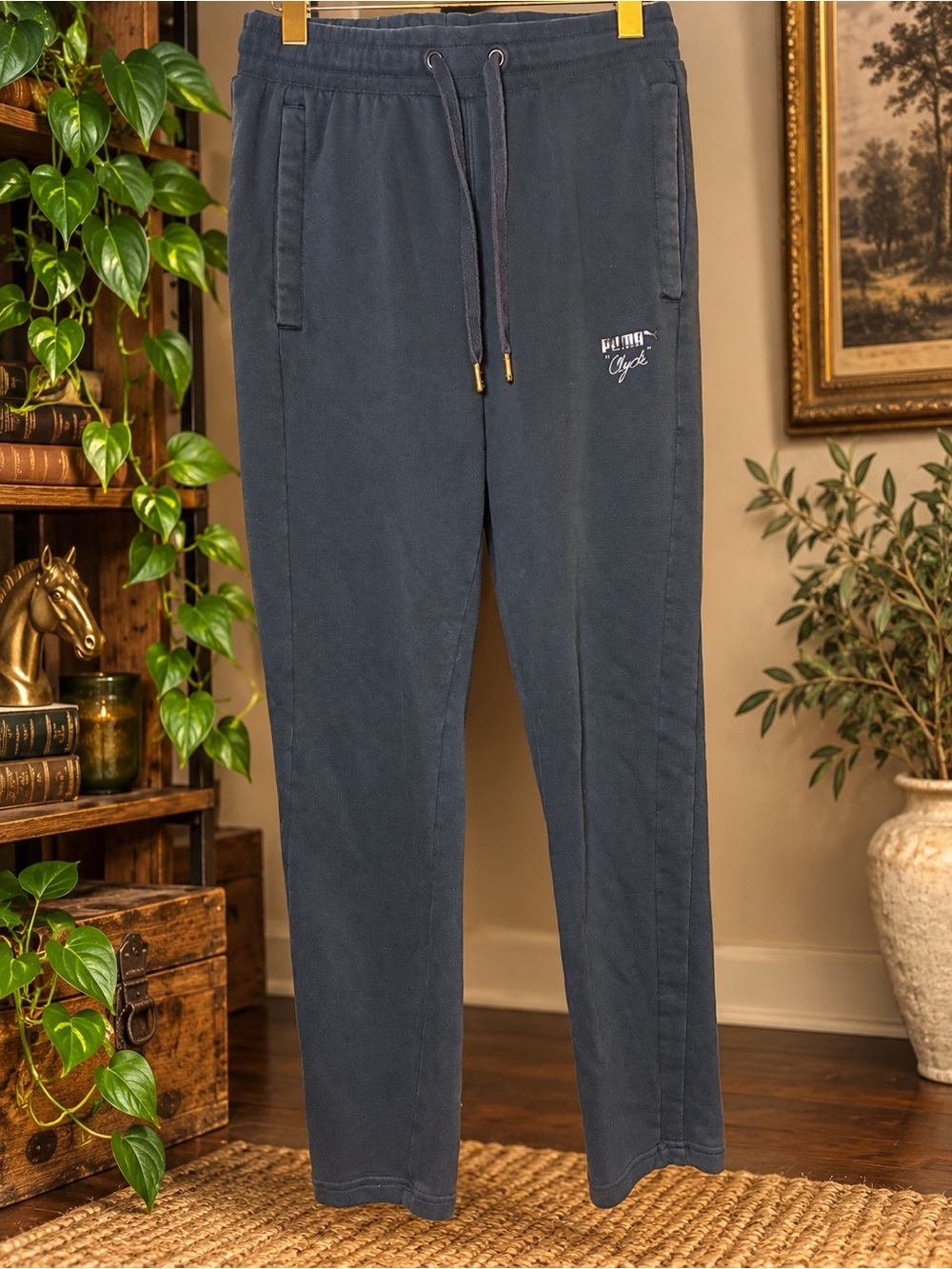 PUMA Clyde 1973 Sweatpants M Charcoal Faded Straight Leg Joggers Streetwear